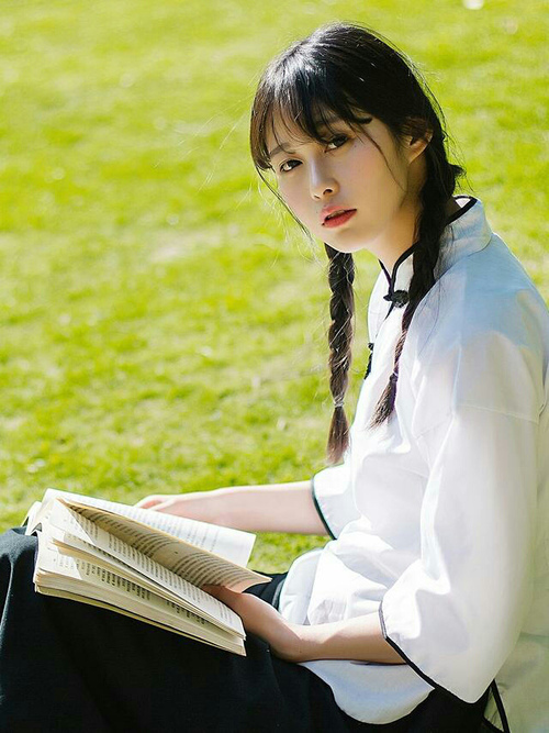 开云官方网站-_家庭趣味运动日：亲子互动乐趣多_，家庭趣味运动会图片