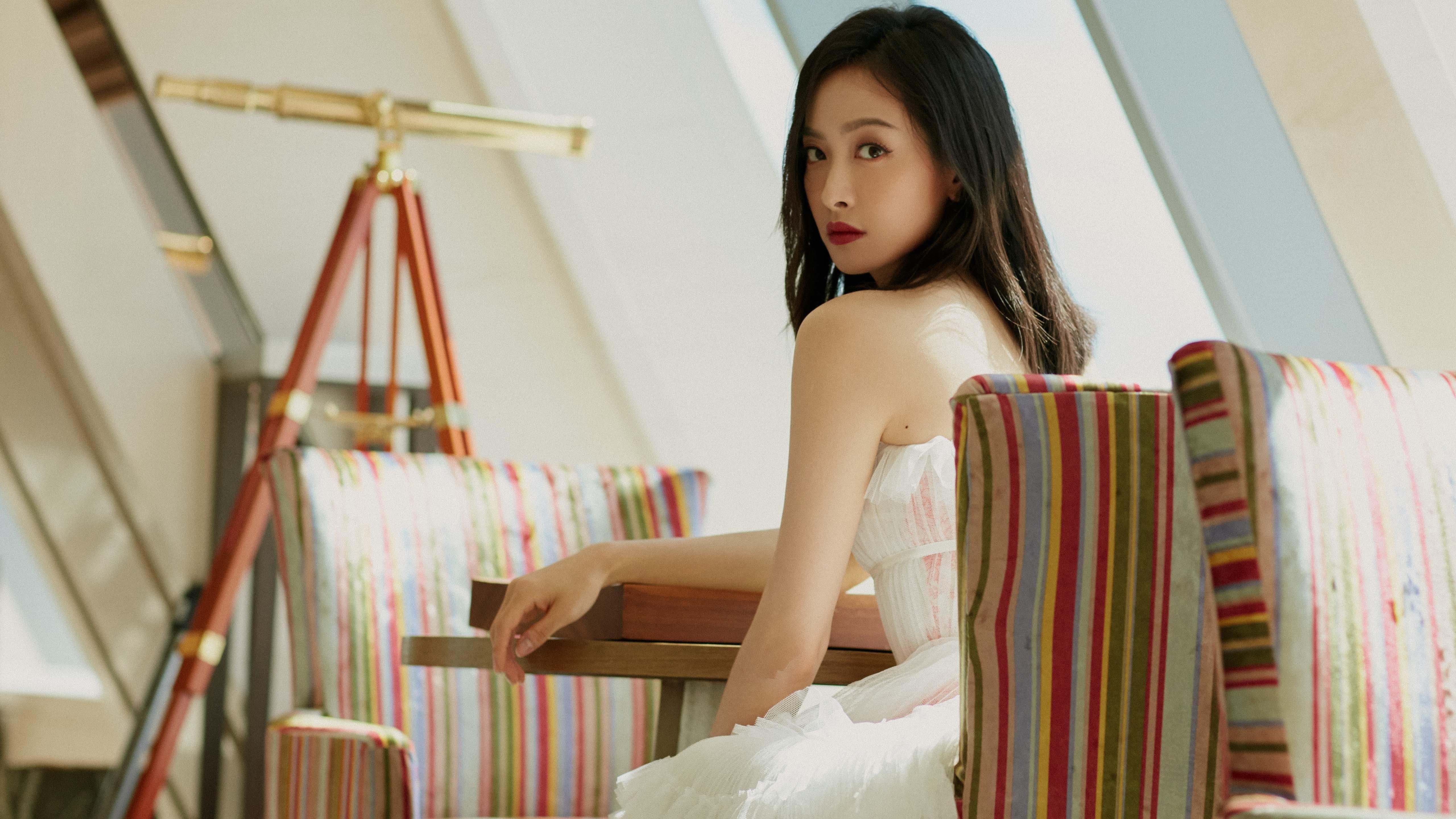 开云官方-“英超战火持续升级，冠军之路艰难前行”，英超争冠形势