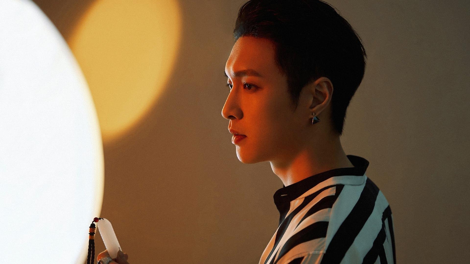 世界划手会师成都,共绘湖上竞技图