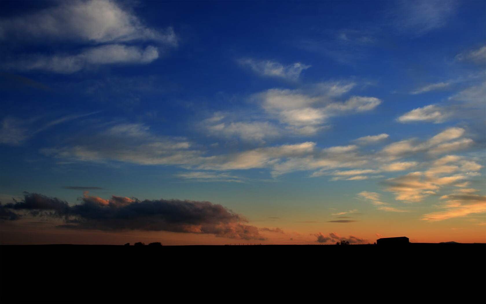 开云中国大陆-法甲超级攻势：优雅突破与精准射门集结于一身，法甲精华